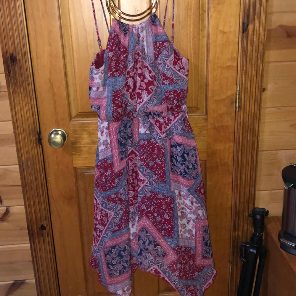 Patterned Dress - Picture 4 of 5